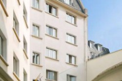 TIMHOTEL OPERA BLANCHE FONTAINE (EX. TRYP)