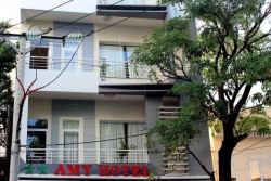 AMY HOTEL