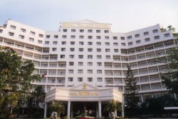 ROYAL PALACE HOTEL